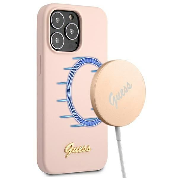 Guess iPhone 13 Pro Max 6.7" Light Pink Hardcase Silicone Script Gold Logo MagSafe