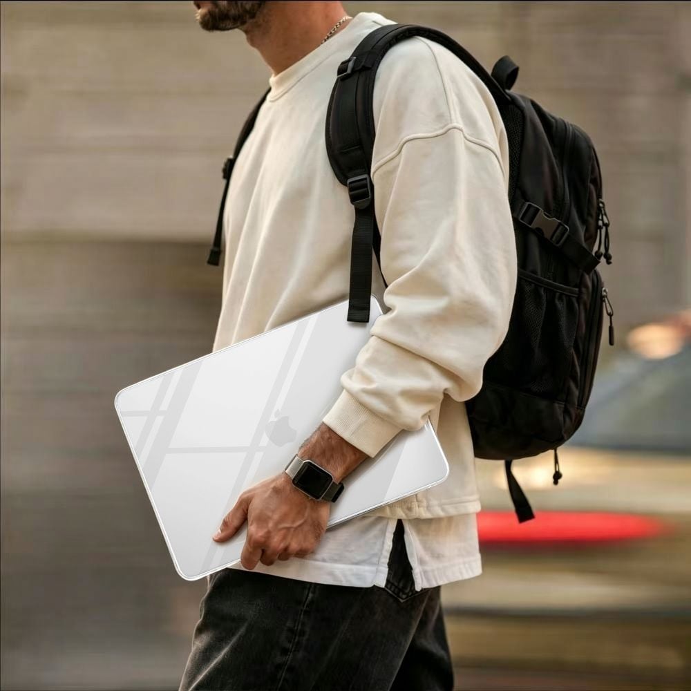 Tech-Protect Softshell-etui for MacBook Air 15" 2023 / 2024 / 2025 / 2026 - Transparent
