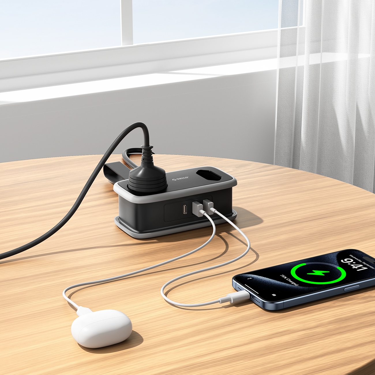 Orico AP3 65 W GaN 6-i-1 stikkontaktliste 2x vekselstrøm + 2x USB-A + 2x USB-C – svart