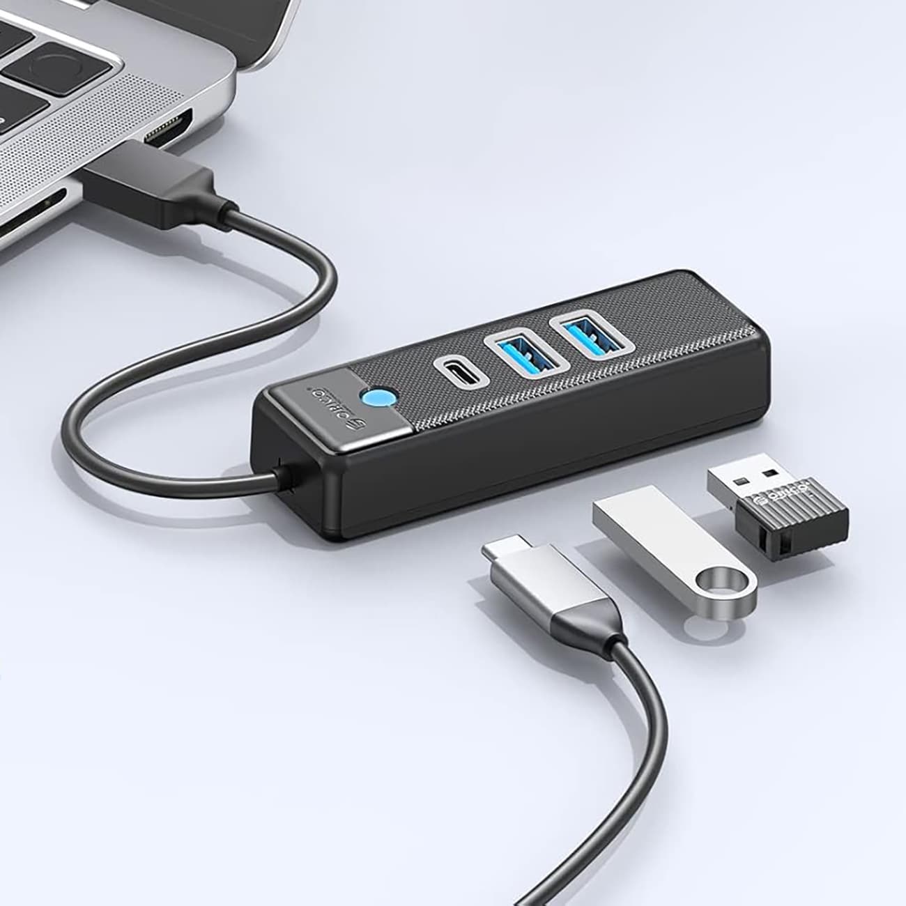 Orico PWC2U-U3 USB-hub med 3 porter: 2x USB-A 3.0, 1x USB-C 3.0, 0,15 m – svart