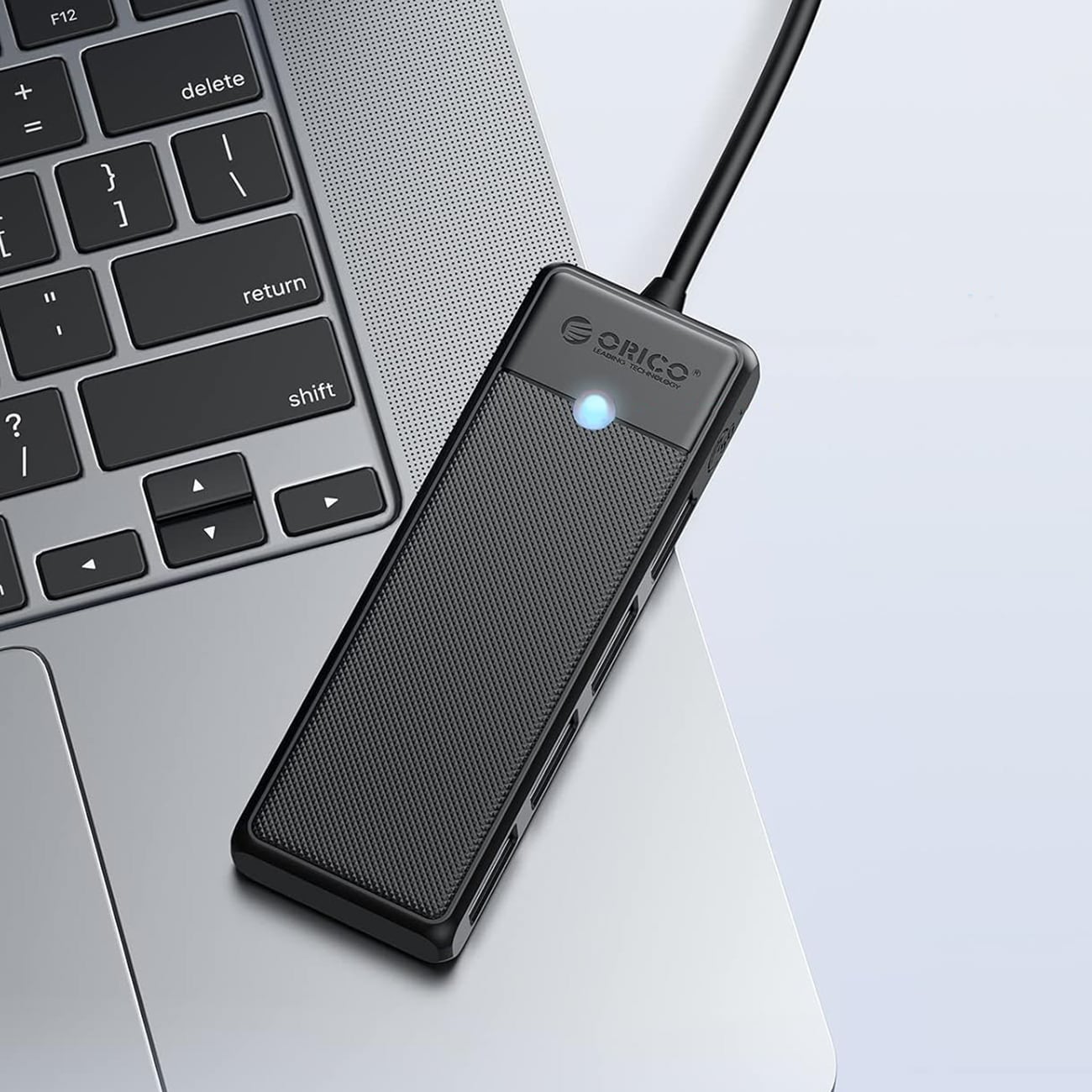 Orico PAPW4A-C3 USB-hub med 4 porter (4x USB-A 3.0), 0,15 m – svart
