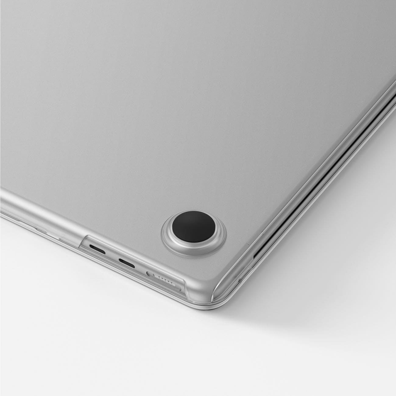 AmazingThing Titan hardt etui til MacBook Air M5 13,6" – gjennomsiktig