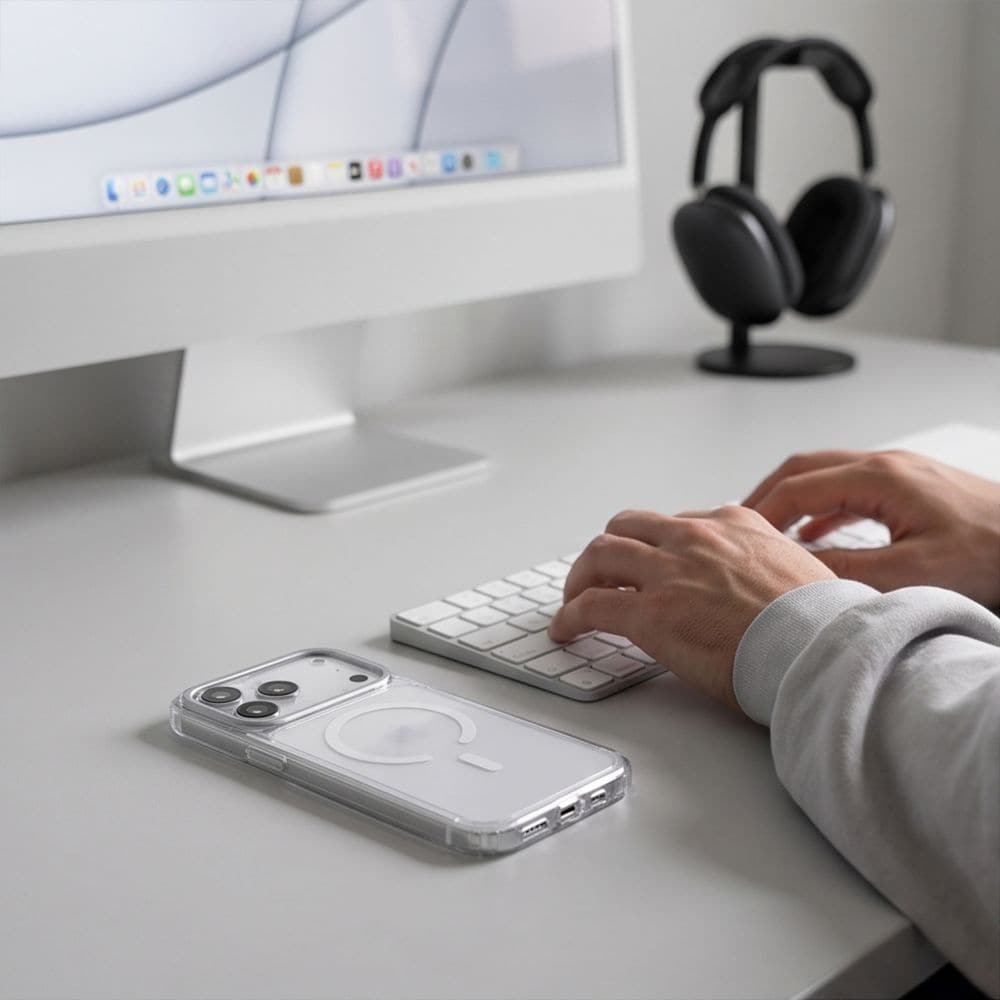 Tech-Protect MagStand MagSafe CC-etui til iPhone 18 Pro Max / 17 Pro Max – gjennomsiktig