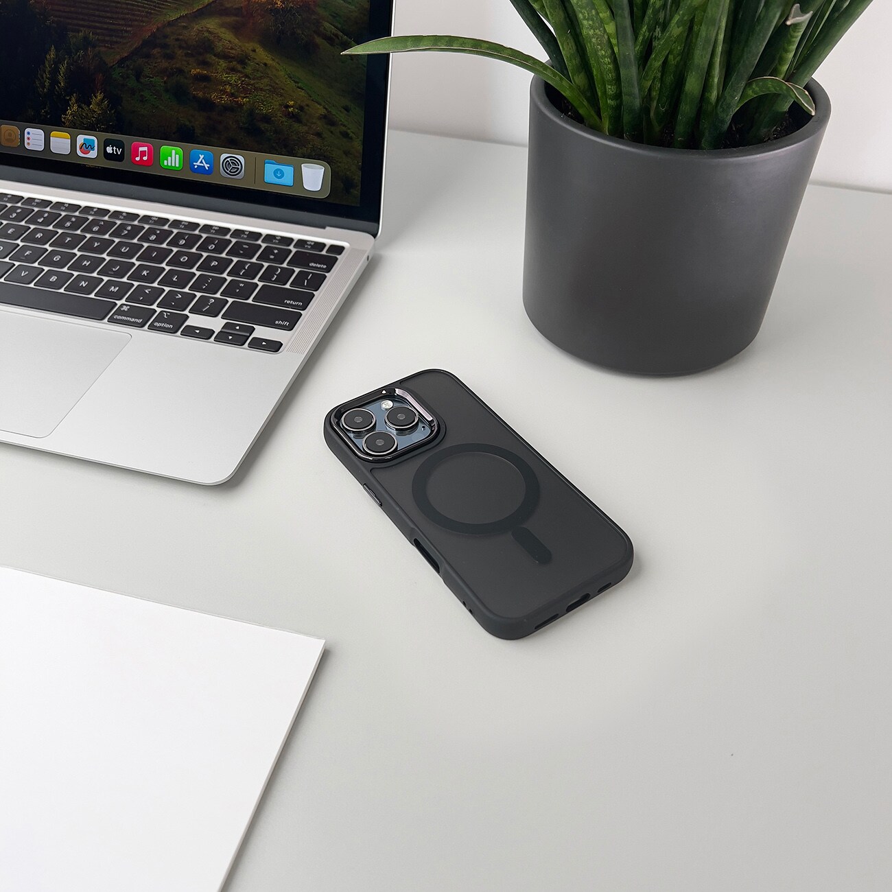 Magnet Collection MagSafe-etui til iPhone 16 Pro Max – svart