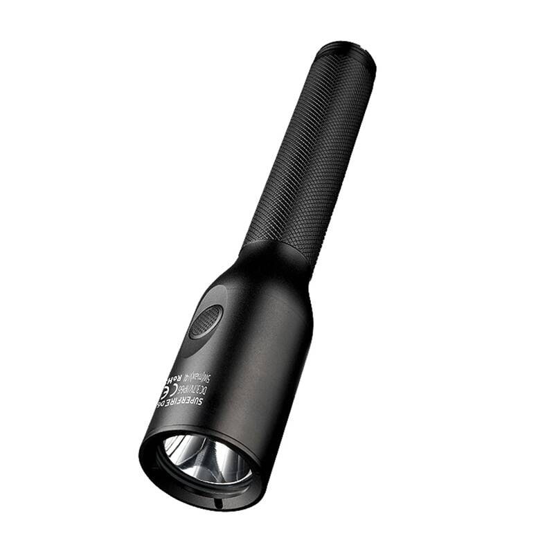 Superfire D6 lommelykt, 220 lm, 210 m rekkevidde, 4 moduser