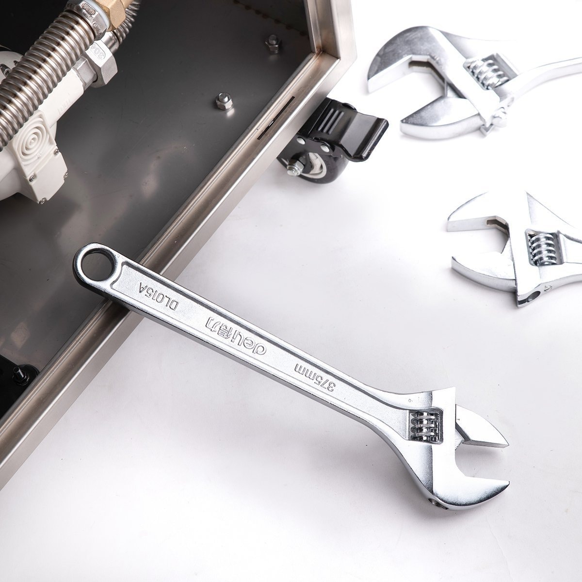 Justerbar nøkkel 15" Deli Tools EDL015A (sølv)