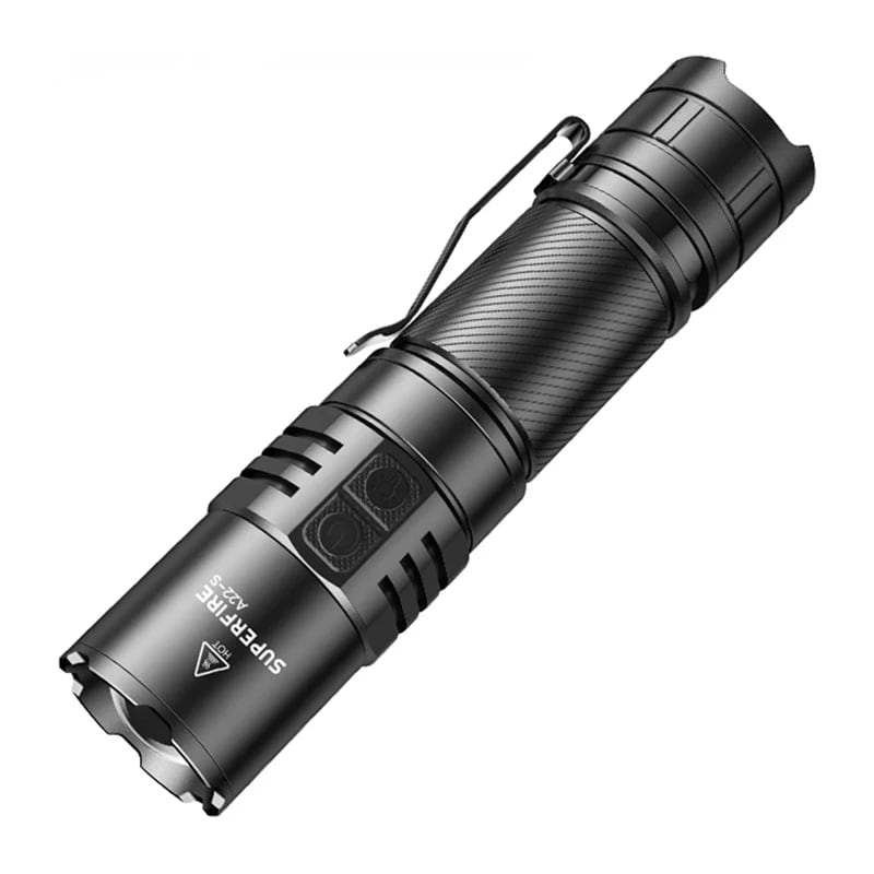 Superfire A22S lommelykt, 2300 LM